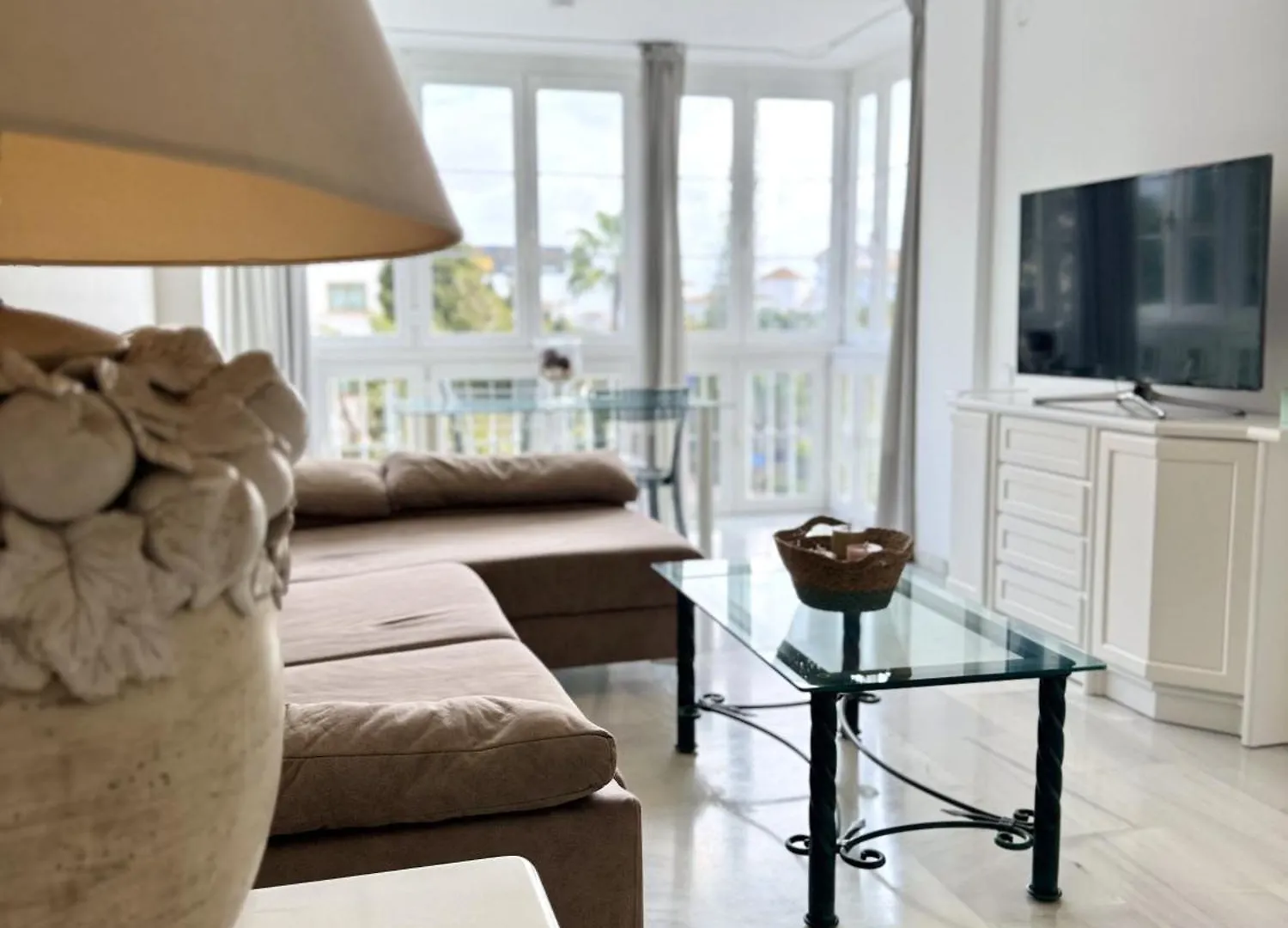 アパート Apartamento En Puerto Banus Jardines Tropicales1 マルベーリャ