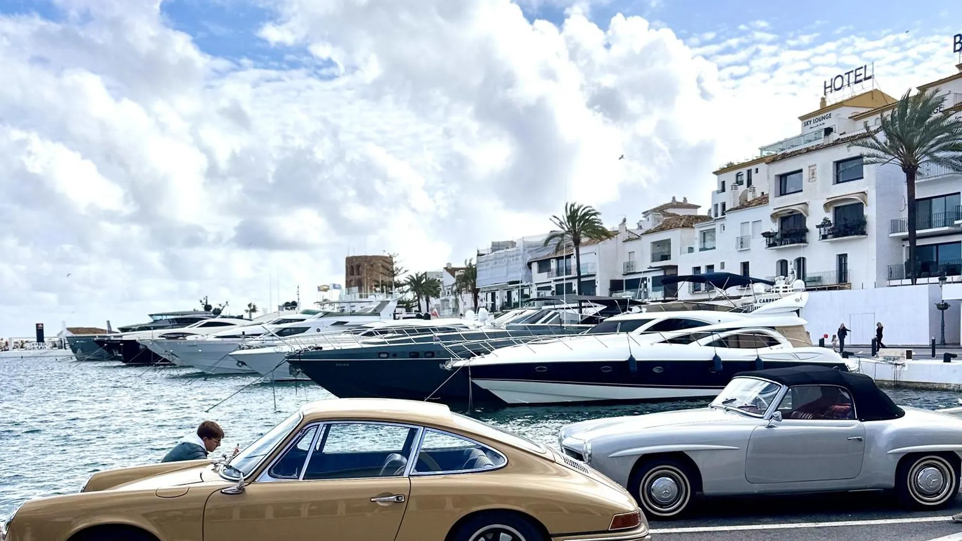 アパート Apartamento En Puerto Banus Jardines Tropicales1 マルベーリャ