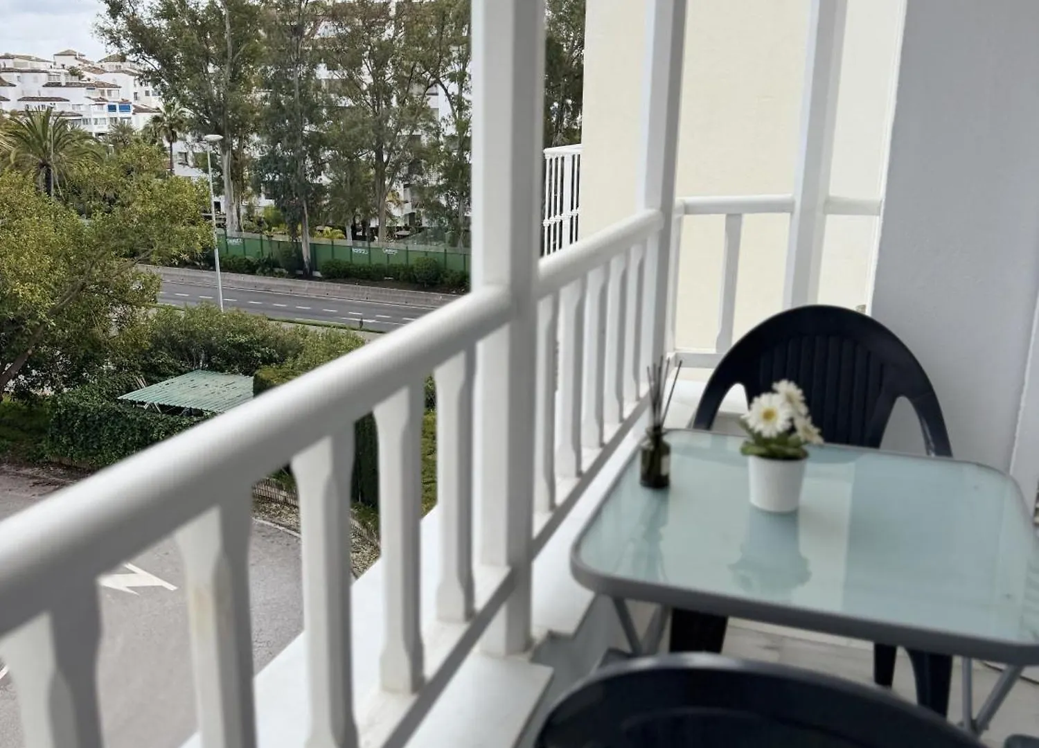 アパート Apartamento En Puerto Banus Jardines Tropicales1 マルベーリャ